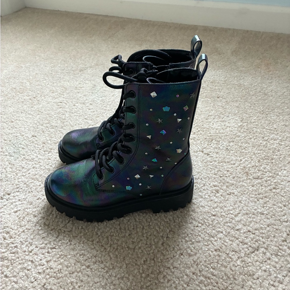 EUC girls Boots Black Interior Fabric
